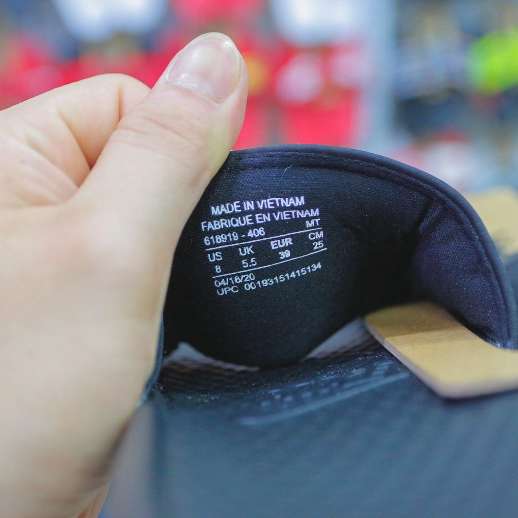 dép nike nam, nữ màu đen trơn basic