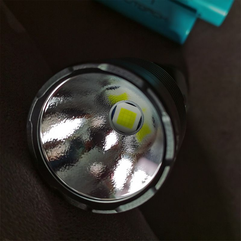 Đèn Pin Chống Thấm Nước XT45 SST40 / SFT40 / XHP70 / NB90 / SBT90.2