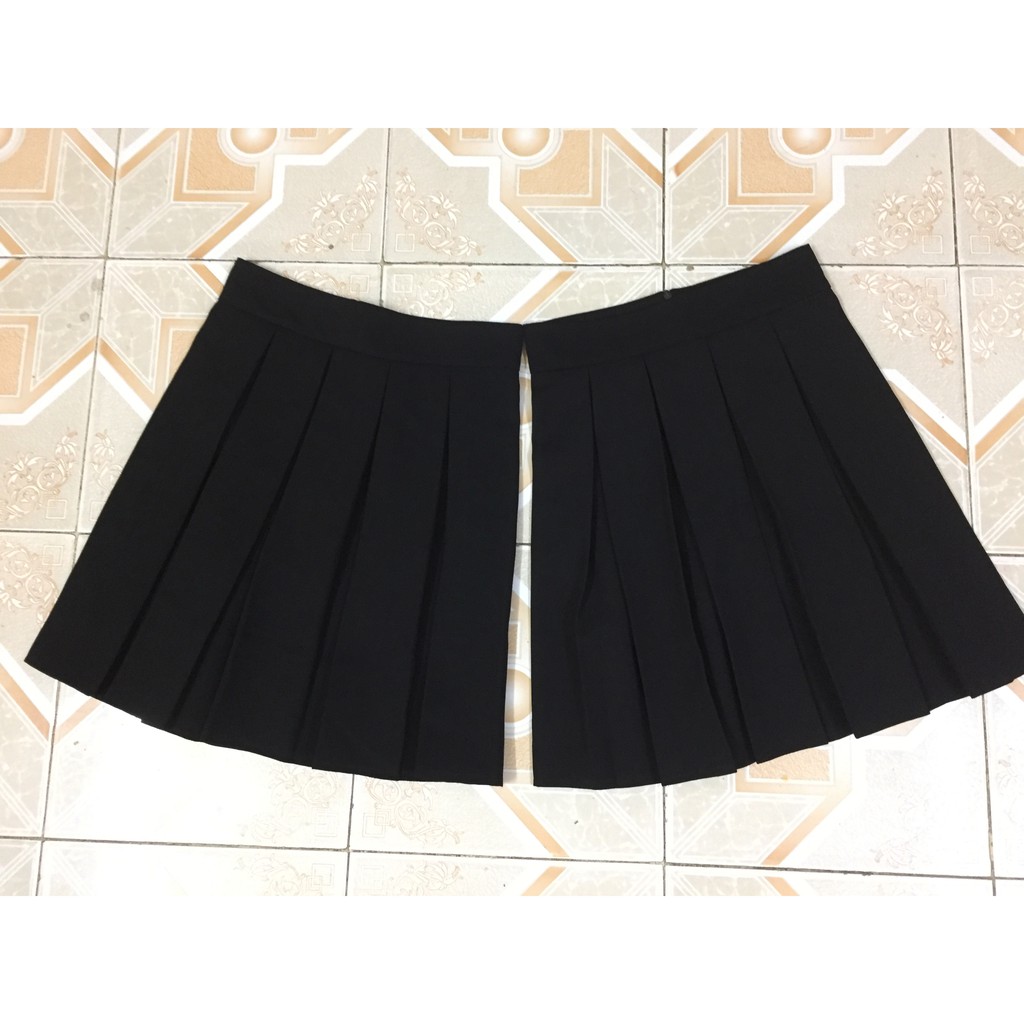 Chân váy xòe ly to dáng vừa#Chân váy xếp ly to chấm gối#117k | BigBuy360 - bigbuy360.vn