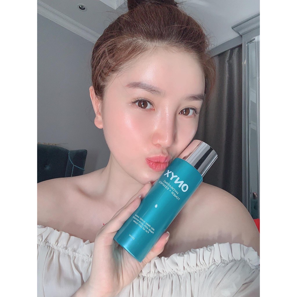 Nước Hoa Hồng Kết Hợp Dưỡng Chất Cách Ẩm, Dưỡng Da Căng Mướt Và Giảm Nếp Nhăn Toner Essence Onyx 200ml | BigBuy360 - bigbuy360.vn