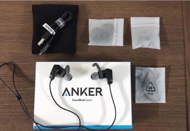 Tai nghe Anker Bluetooth Soundbuds Sport A3233