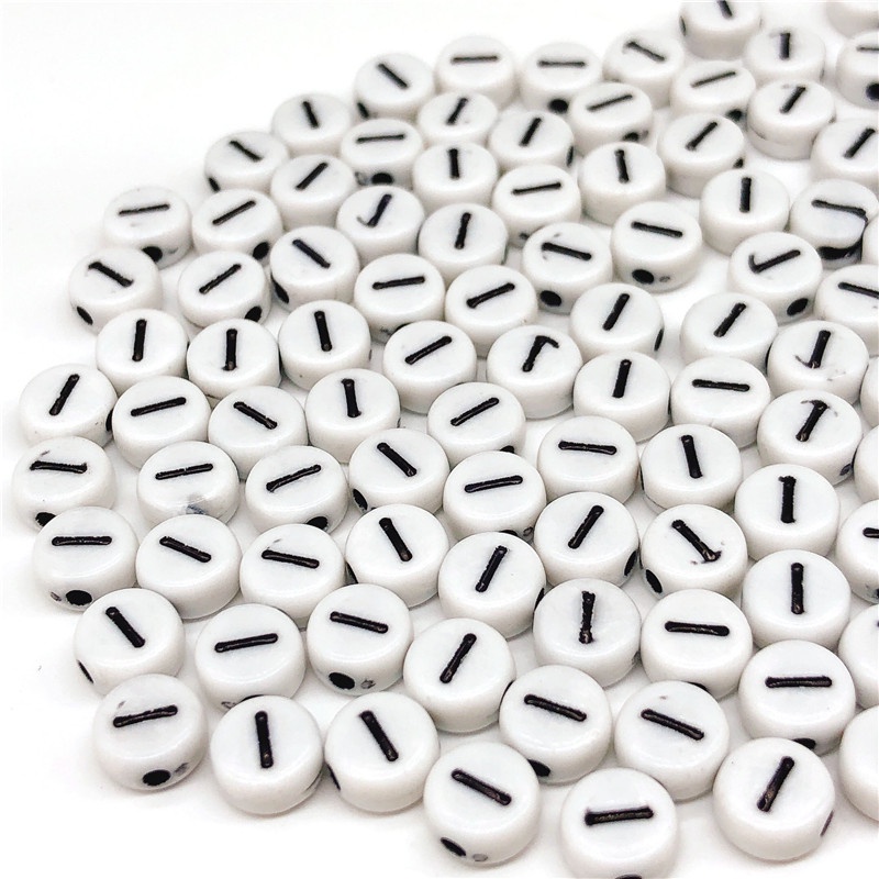 Bộ 50 hạt nhựa Acrylic 6mm khắc chữ cái và chữ I O/U
