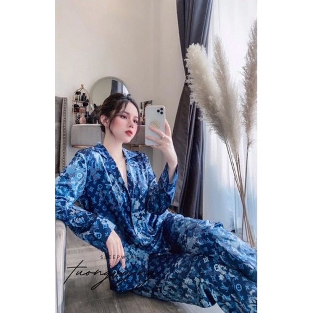 Pijama dài dài McQueen xanh than lụa cao cấp quảng châu