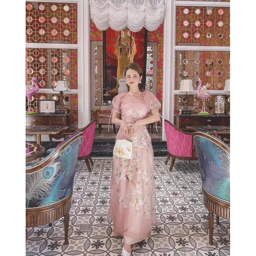 ÁO DÀI HỒNG TAY BỒNG ĐÍNH CƯỜM CHẤT LIỆU ORGANZA 4 TÀ