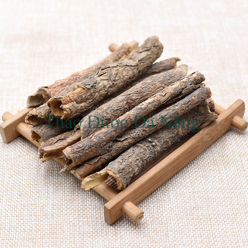 Ngũ Gia Bì vỏ sạch thơm 100 gram.