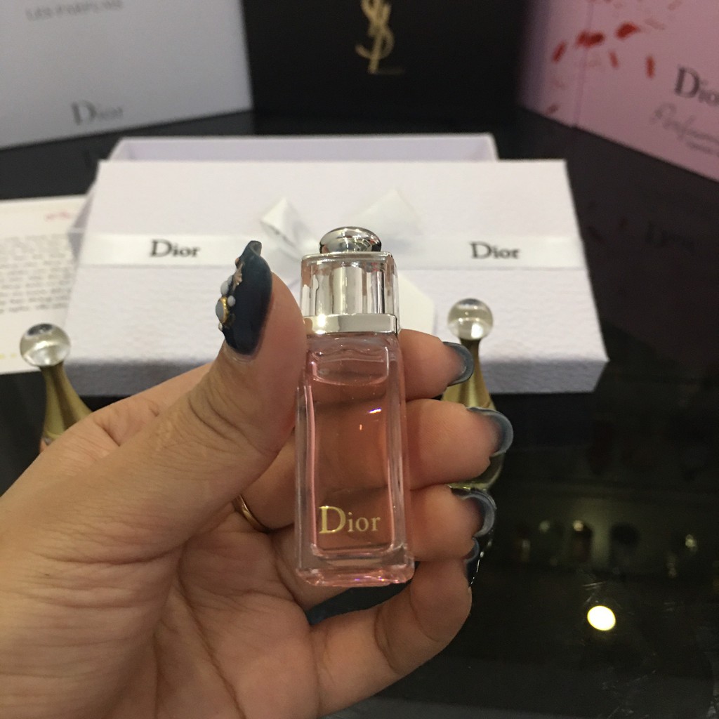 ❤️Bộ nước hoa mini❤️  nước hoa Dior Les Parfums 5 chai .hương thơm dịu nhẹ đầy lôi cuốn, giúp bạn trở nên quyến rũ | BigBuy360 - bigbuy360.vn