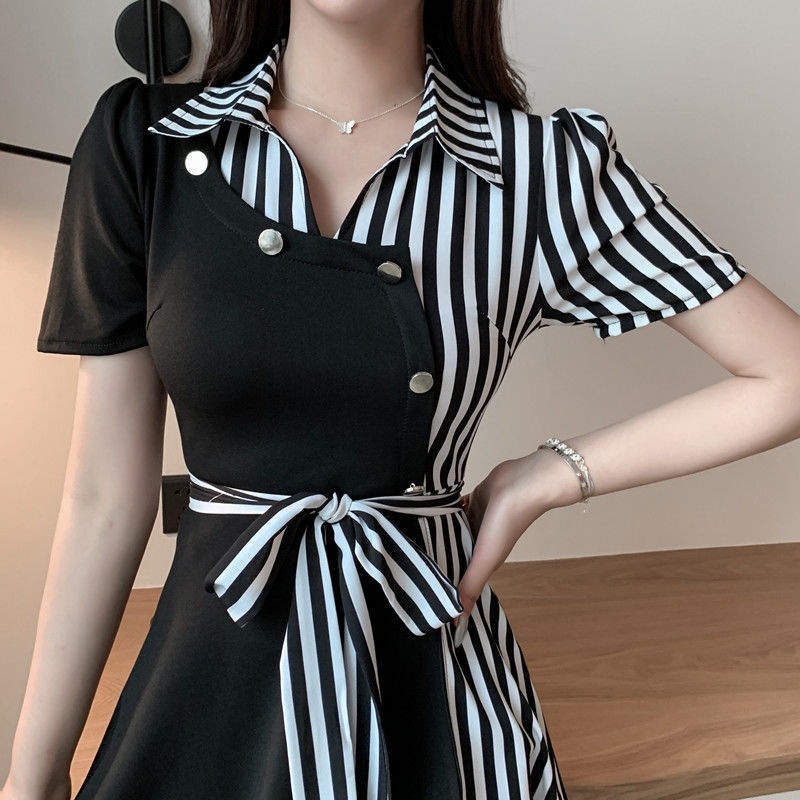 Set áo ngắn tay + quần short kẻ sọc thời trang mùa hè năm 2022 cho nữ