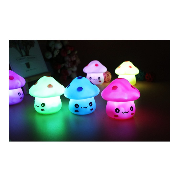 Đèn Ngủ Mini Hình Cây Nấm Nhiều Màu Xinh Xắn