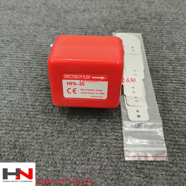 Công tắc đo dòng chảy nước chân ren kết nối DN25