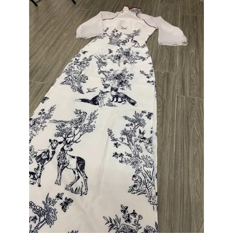 Áo dài cách tân in họa tiết hình hươu siêu hot