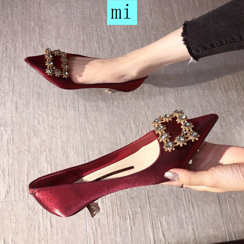 Giày cao gót mũi nhọn màu đỏ thời trang mùa thu Pháp mới 2021 5Cm cho cô dâu