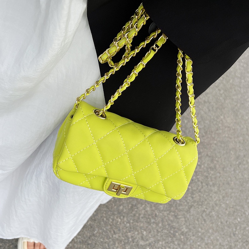 Túi Đeo Chéo Vai Thêu Họa Tiết Dây Xích Thời Trang Mùa Hè Hàng Mới Dành Cho Bạn Nữ 2022