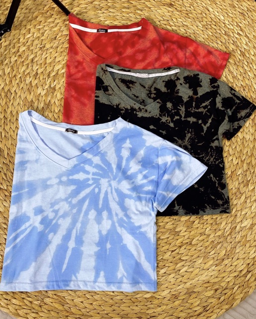 Áo croptop loang màu tie dye hình thật kèm video thật cực trendy