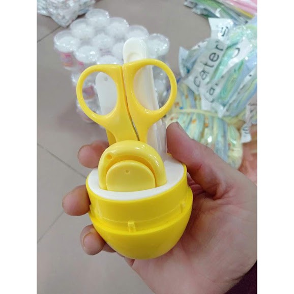 Bộ bấm móng 4 chi tiết cho bé