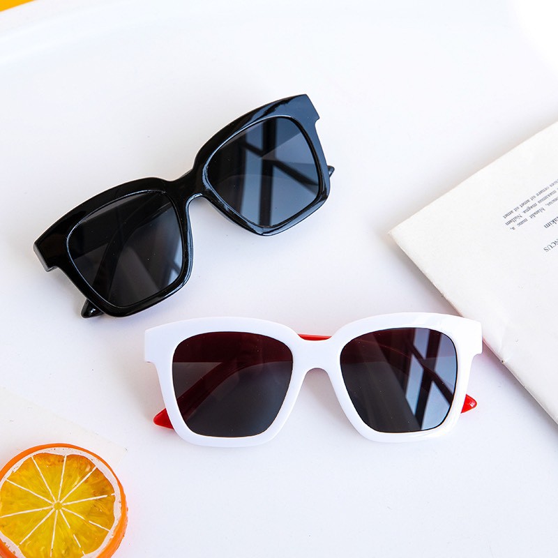 Kính râm, kính đi nắng cho bé chống bụi, chống tia UV400, 4 màu cực ngầu mã 1573 | BigBuy360 - bigbuy360.vn