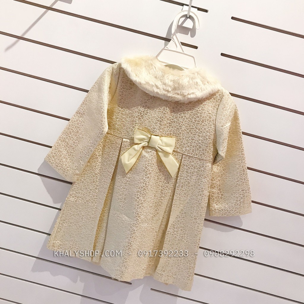 Áo khoác trẻ em nút bọc màu kem phối lông cổ và nơ sau cho bé gái 2 tuổi (Mỹ US-UK) - AKKL2T