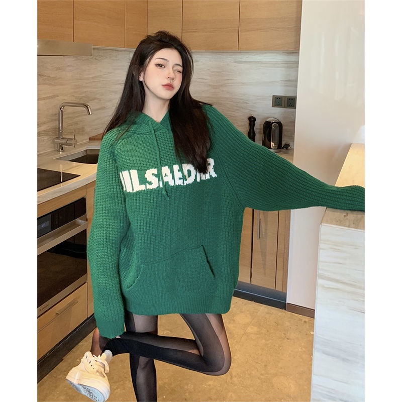 Klein blue hooded sweater lazy girl loose Korean alphabet knitted hat girl autumn and winter new style