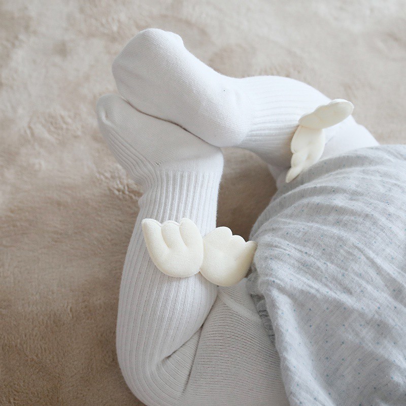 Quần tất chất liệu cotton đính cánh thiên thần đáng yêu cho bé gái