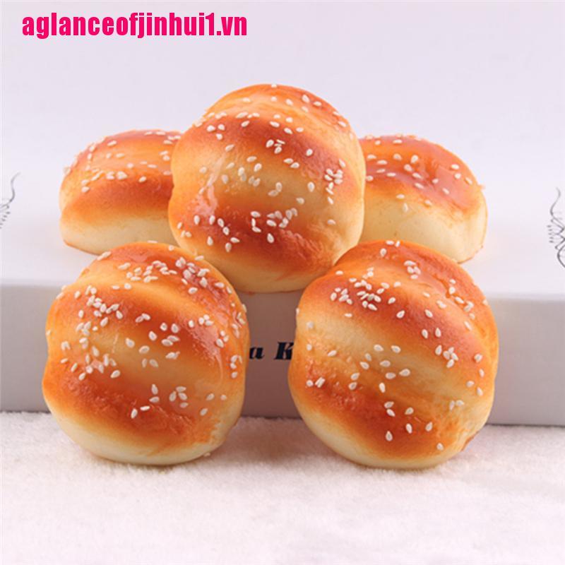 VN Đồ Chơi Bóp Squishy Hình Bánh Mì Dễ Thương 8cm