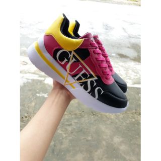 Giày GUESS chính hãng