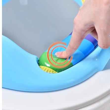 Bệ ngồi toilet cho bé - THU NHỎ BỒN CẦU HÌNH ẾCH