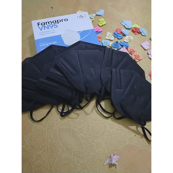 Khẩu trang VN95 Màu đen FAMAPRO NAM ANH 4 lớp giấy khang khuẩn(hộp 10 cái)