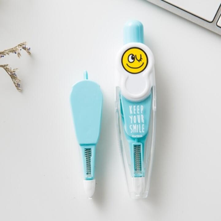 Bút Xóa Giấy ARTBOX Hàn Quốc Thiết Kế Họa Tiết Emoji Màu Xanh Mint Xinh Xắn (Kèm Ruột Thay)