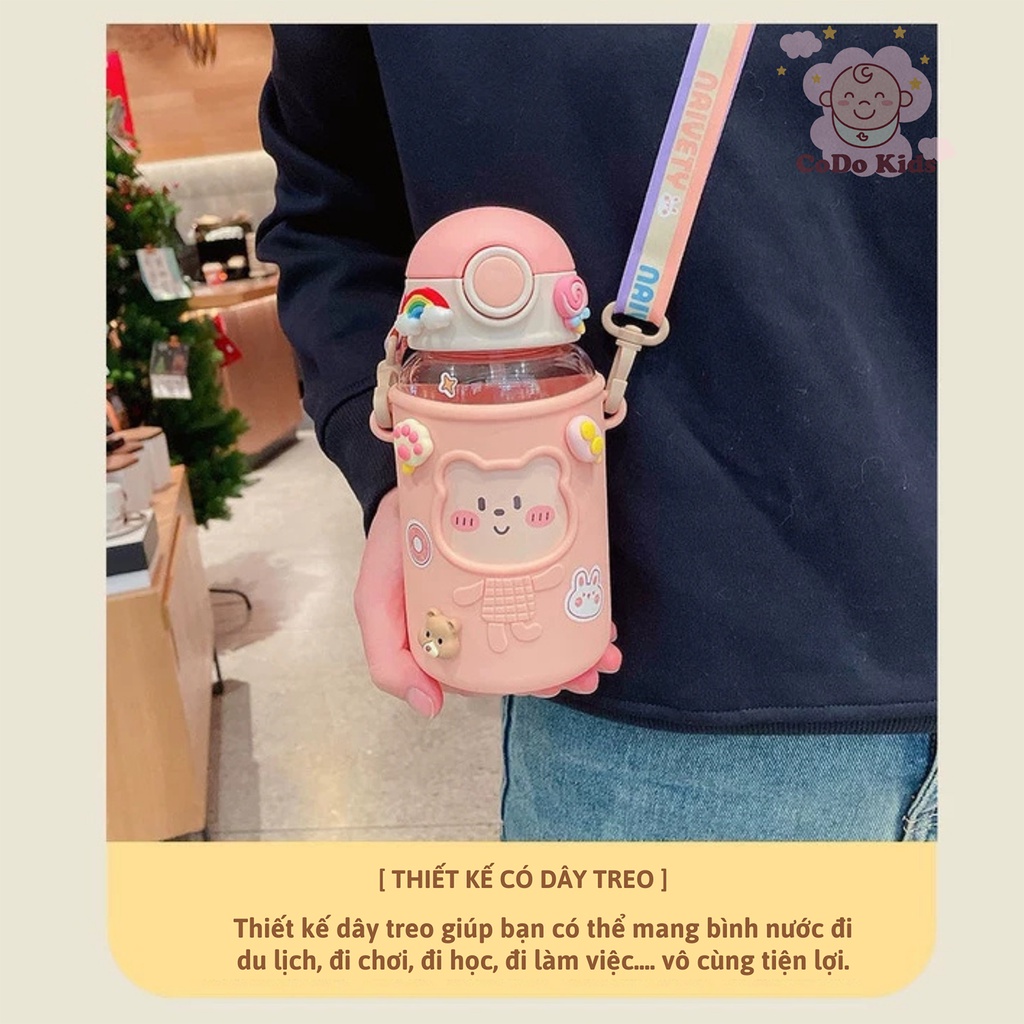 Bình Nước Cho Bé Đi Học Có Ống Hút, Bình Uống Nước Gấu Cute 620ml Kèm Sticker