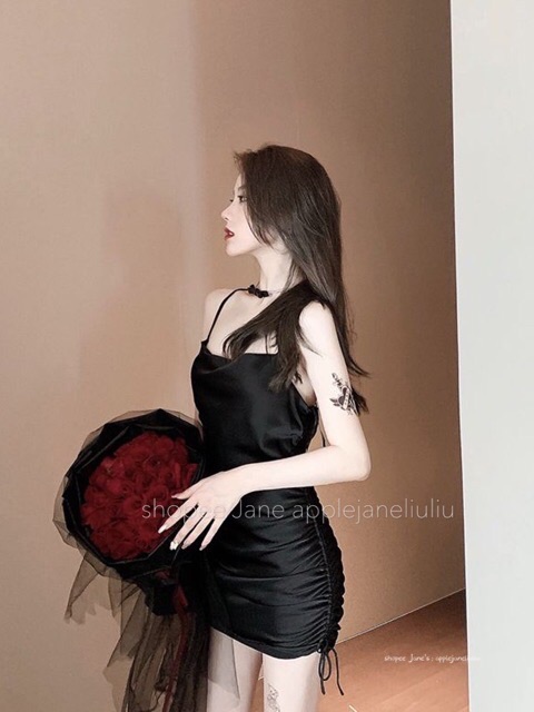 JANE’S Đầm hở lưng chéo dây Satin lụa quyến rũ rút dây nhún tôn dáng J0043