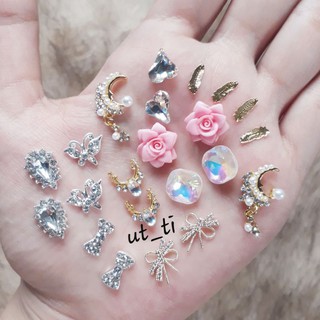 nơ dẹp bạc đá trang trí móng nail(có sẵn)mã 69