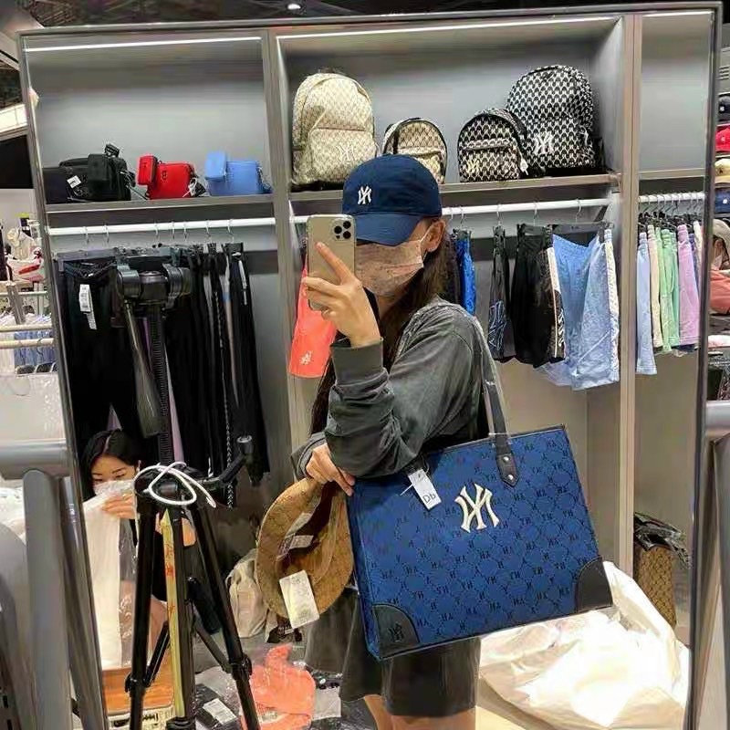 Túi tote MLB ngang bản mới 2022