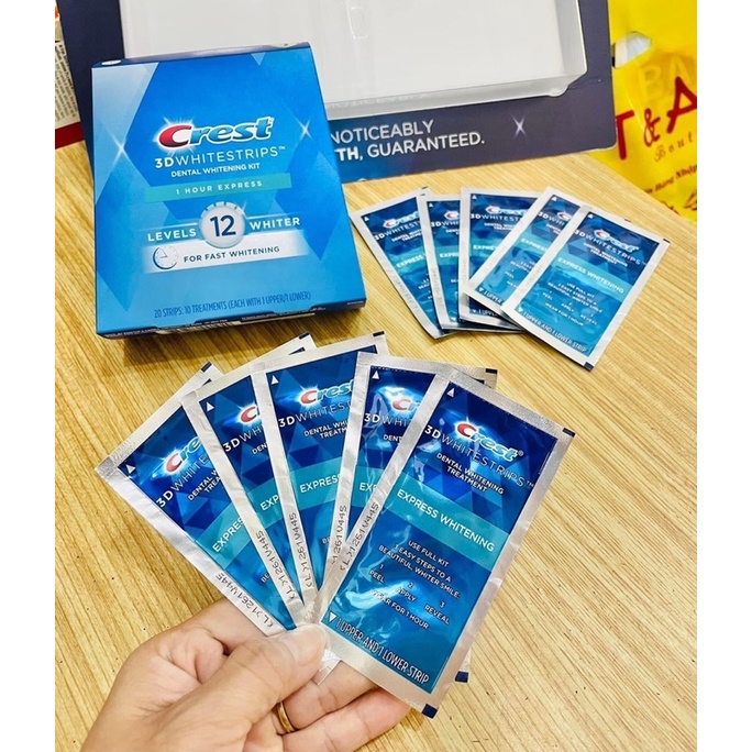 MIẾNG DÁN TRẮNG RĂNG CREST 3D WHITESTRIPS