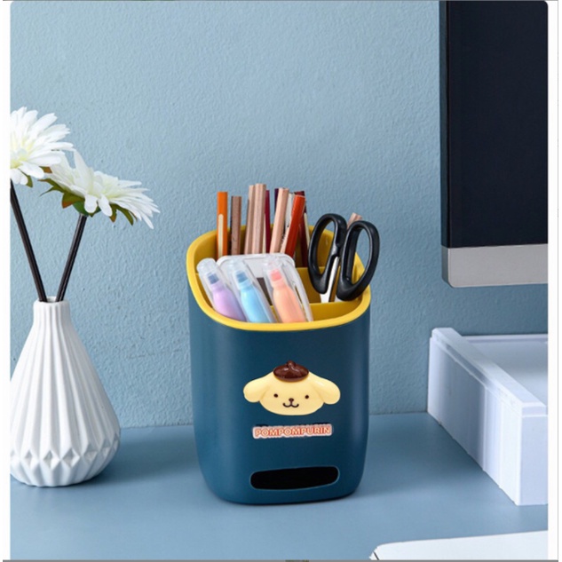 Ống cắm bút để bàn hình Hello Kitty 365