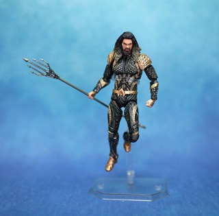 Mô hình Aquaman mafex