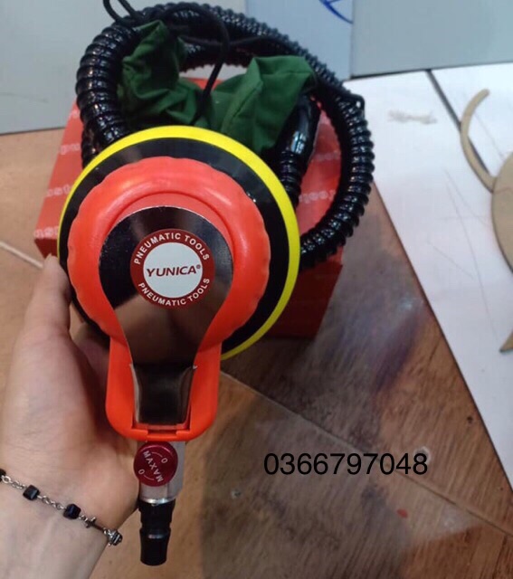 Máy trà nhám hơi phi 125 YUNICA có hút bụi dùng hơi