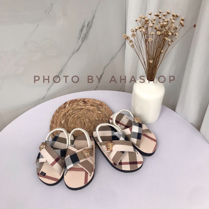 Sẵn ảnh thật Dép Sandal kẻ quai chéo quai chun ôm chân cho bé trai bé gái K096
