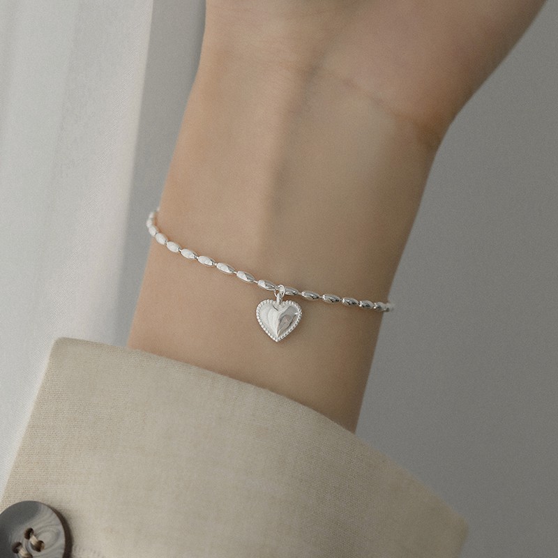Vòng tay mạ bạc mặt dây hình trái tim phong cách retro thời trang xinh xắn cho nữ