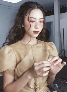 Áo nơ eo