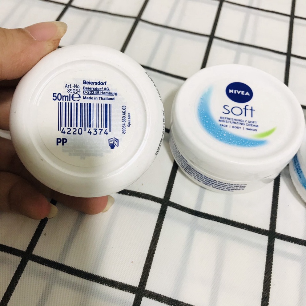 Kem dưỡng da Nivea Soft 50ml dưỡng ẩm chống nẻ