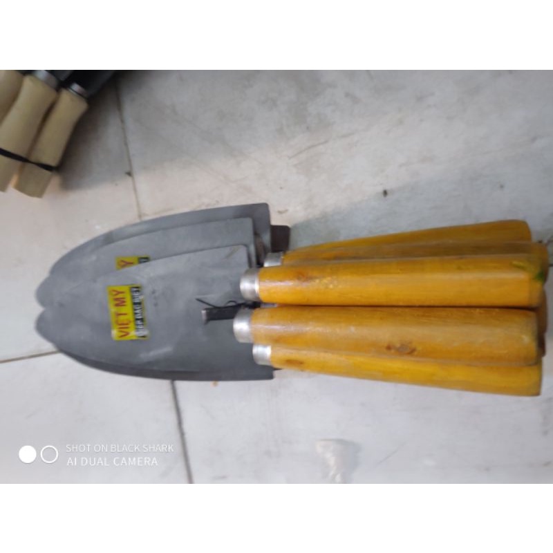 Bay thợ hồ việt mỹ 10cm cao cấp,bay thép đặt biệt cán gỗ