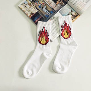 Tất vớ cổ cao hình ngọn lửa
