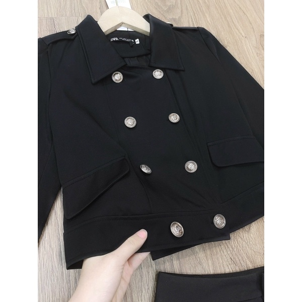 Sét áo kèm chân váy thiết kế