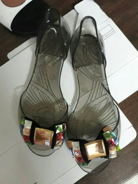 Giày nơ đá 7 màu | BigBuy360 - bigbuy360.vn