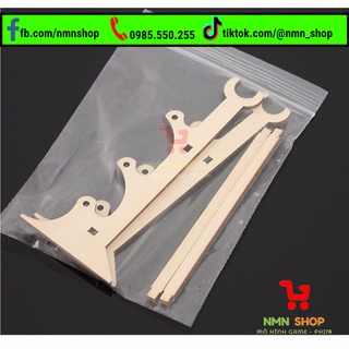 Giá đỡ mô hình bằng gỗ