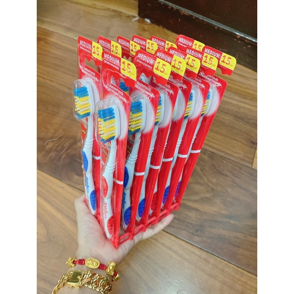 Bàn chải colgate thái lan