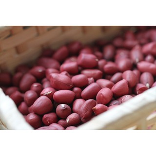 Lạc đỏ quê bóc tay, sạch, thơm bùi