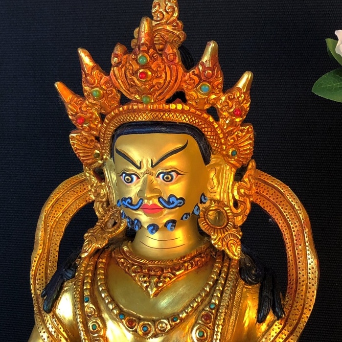 Tôn Tượng Hoàng Thần Tài Mật Tông 32Cm Thủ Công Nepal