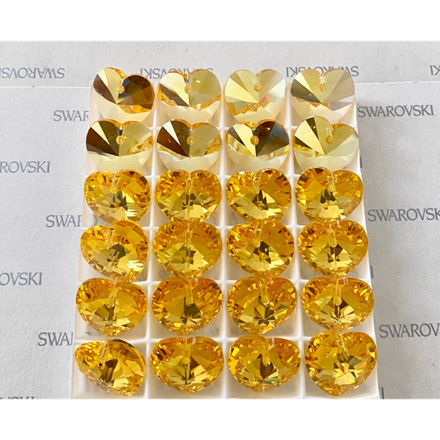 2 viên tim pha lê 18ly chính hãng Swarovski