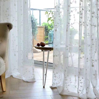 Rèm voan hoạ tiết