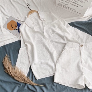 Set sơ mi tay dài + quần short trắng
